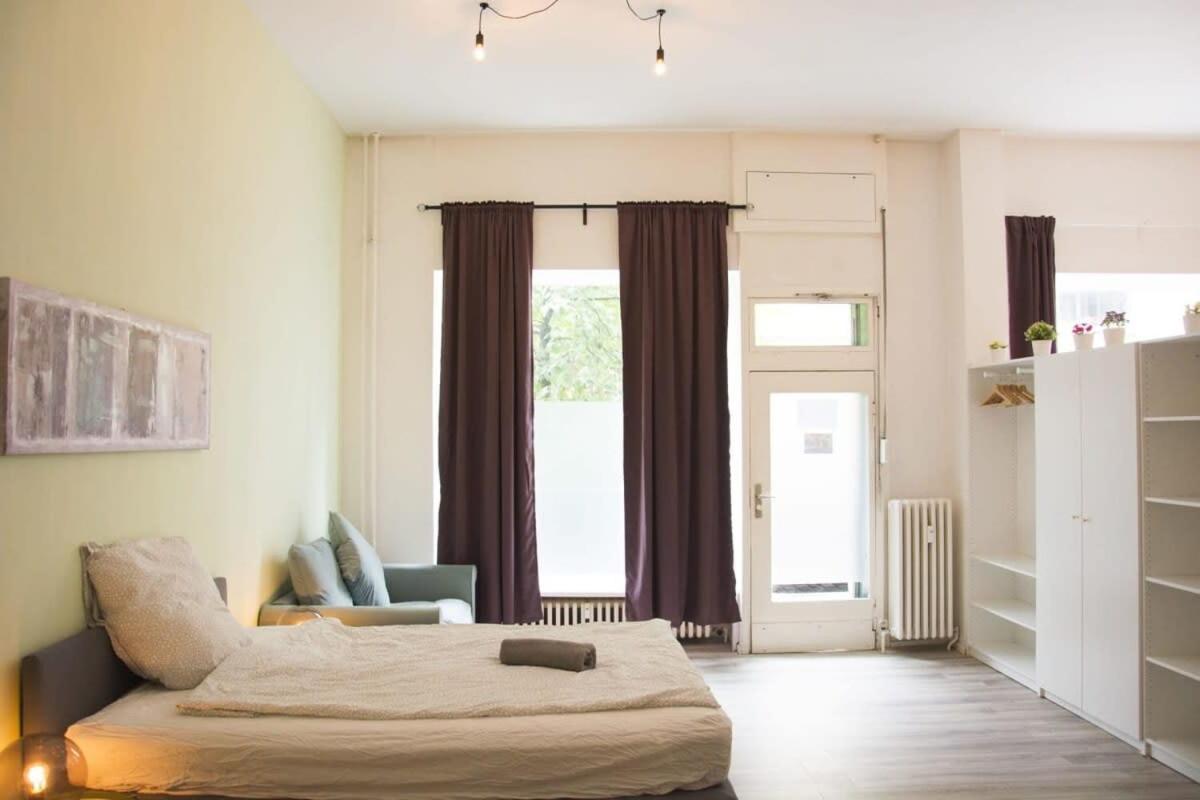 Family Apartment Moabit Berlin Exterior photo